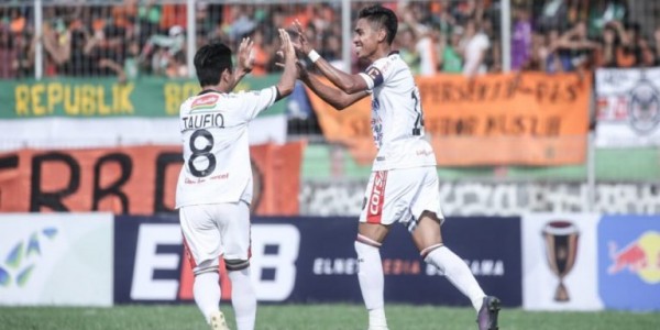 Gol Sausu dan Spaso Lambungkan Bali United ke Babak 32 Besar