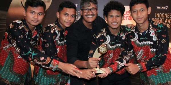 Timnas U-16 Raih Penghargaan Indonesia Sport Award 2018