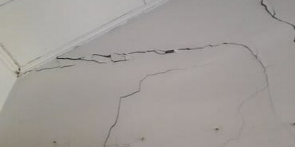 Pembangunan Cluster Burgundi Summarecon Akibatkan Kerusakan Rumah Warga