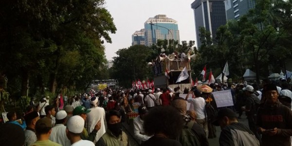 Bubar Dengan Damai, Massa Aksi Diajak Satroni Komnas HAM Besok