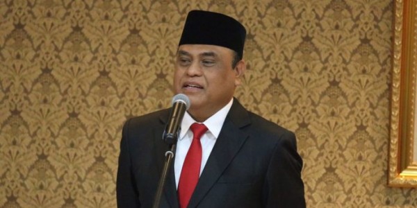 Umat Islam Diminta Kawal Kasus Wanita Bawa Anjing ke Masjid