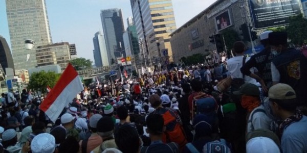 Lagu 2019 Ganti Presiden Menggema di Aksi 22 Mei