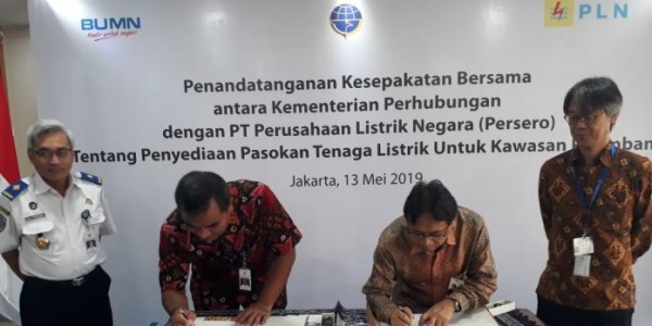 Kemenhub dan PLN Tandatangani Kesepaktan Bersama Terkait Penyedian Pasokan Listrik Untuk Kawasan Pelabuhan Patimban