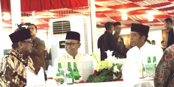 Buka Puasa di Rumah Ketua MPR, Presiden Jokowi: Kita Tadi Sepakat di Satu Meja