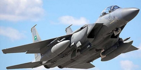 Koalisi Arab Saudi Lancarkan Serangan ke Pemberontak Houthi