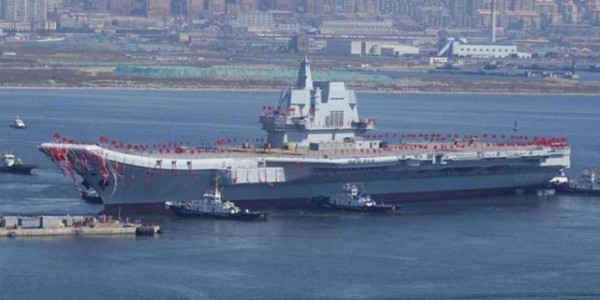 China Rencanakan Uji Laut Kapal Induk Buatannya