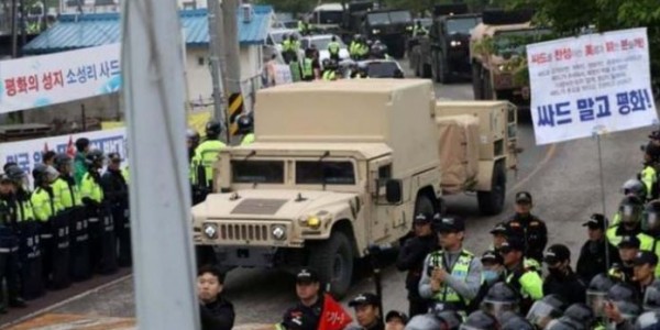 Warga Korsel Marah Amerika Pindahkan Rudal THAAD ke Perbatasan