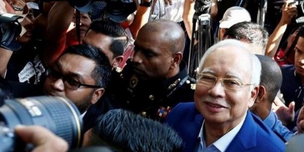 Najib Razak Penuhi Panggilan KPK Malaysia