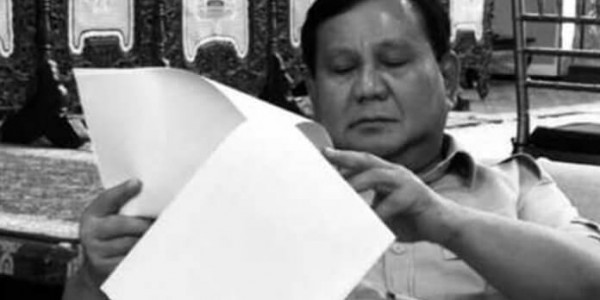 Jenguk Anak Buahnya, Prabowo: Saya Harap Kamu Kembali Pulih dan Kembali Berjuang Bersama Rakyat
