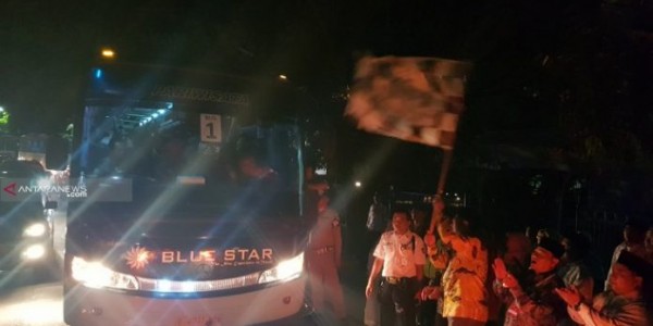 Kloter Pertama Jamaah haji Kabupaten Bekasi Berangkat ke Tanah Suci