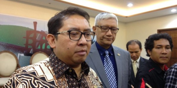 Nilai Tukar Rupiah Nyungsep, Fadli Zon Ingatkan Pemerintah