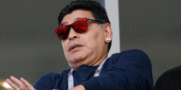 Maradona Marah, Pelatih Argentina Minta Ampun Pada Fans