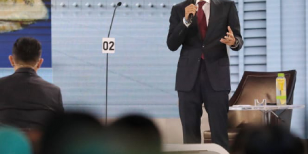 Ekonomi Terpuruk, Sandi Tegaskan di Bawah Pemerintahan Prabowo Bakal Lebih Baik