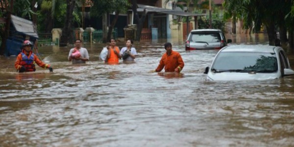 140 RT Diterjang Banjir