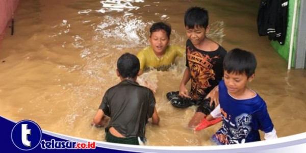 Tanggulangi Banjir, Pemerintah Harus Tegas