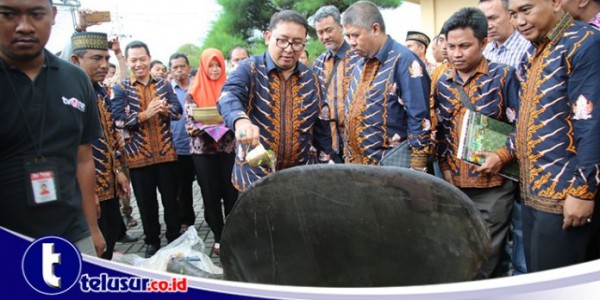 Fadli Zon Melepas Kujang Naga Raksasa 1,5 Ton Di Sumenep