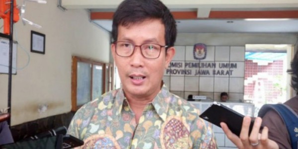 Ketua KPU Jabar Merasa Tersambar Halilintar