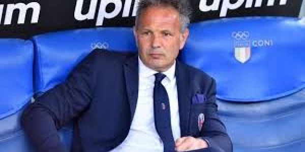 Idap Leukimia, Mihajlovic Akan Terus Latih Bologna