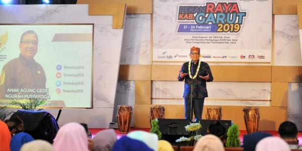 Menkop Puspayoga Harap Pemda Terus Kembangkan Sektor Pariwisata
