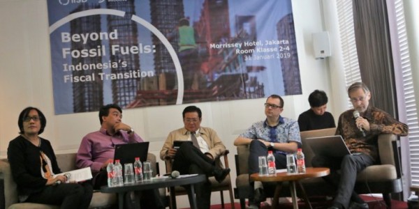 Pendapatan Indonesia dari Sektor Migas Turun Drastis