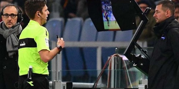 Liga Inggris Ujicoba Sistem VAR