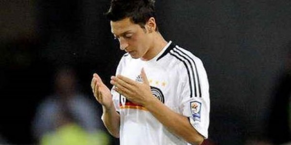 Laga Perdana Jerman di Piala Dunia Tanpa Oezil, Kok Bisa?