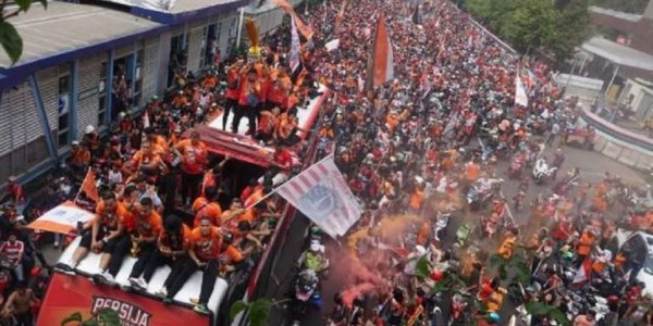 Gelar Perayaan Juara, Bos Persija Persembahkan Untuk Jakmania