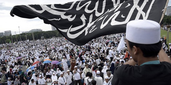 Peserta Reuni 212 Boleh Kibarkan Bendera Merah Putih Dan Kalimat Tauhid