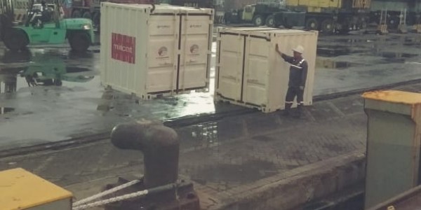 Pengiriman Perdana Program Kontainer Masuk Desa, Tiga Ton Beras diangkut Kapal Tol Luat ke Talaud