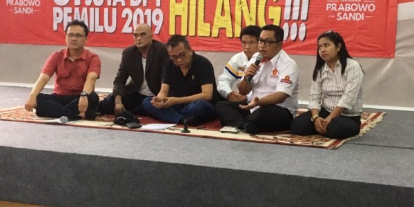 Putusan KIP Soal NIK dan NKK Harus Dijalankan