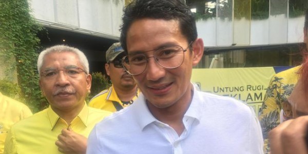 Lomba Balap Karung Sama Bule, Ini Cawapres Zaman Now