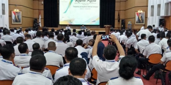 Ditjen Hubla Terus Upayakan Transportasi Laut Bersih dari KKN