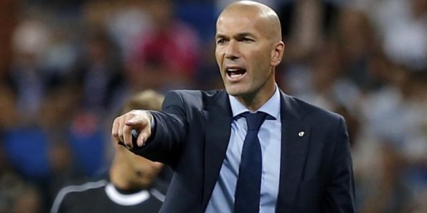 Zidane Bakal Melatih Juve?