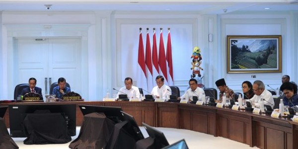Presiden Instruksikan Evakuasi Korban Gempa Lombok Diprioritaskan