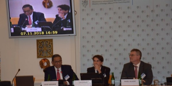 Indonesia Gemakan Budaya Dialog Pada Konferensi Lintas Agama di Praha