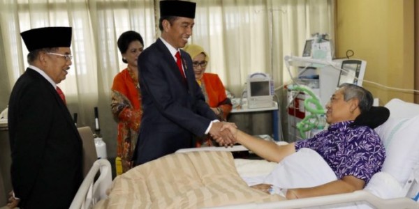 Terbaring Sakit di RSPAD, SBY Dijenguk Jokowi-JK