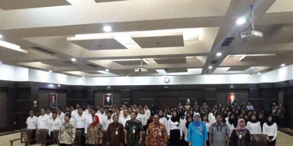 Pegawai Baru Kemenkop Diminta Tak Hanya Jadi Tukang Antar Surat, Tapi…