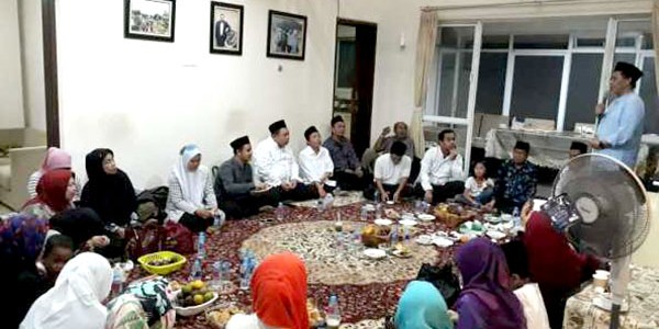 Fathan Subchi Gelar Bukber dan Berikan Bingkisan Aktivis PMII DKI Jakarta