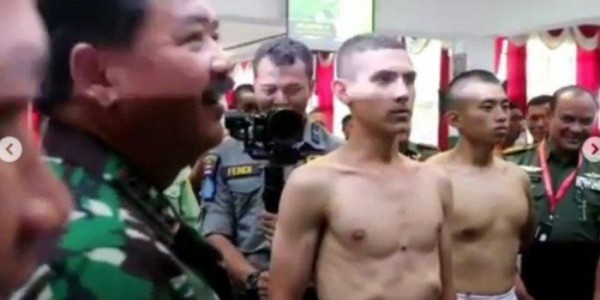 Salut! Panglima TNI Wawancarai Taruna Akmil Pakai Bahasa Prancis