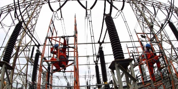 Gaji Karyawan Dipangkas Bayar Kompensasi, Pengamat: Emang PLN Nggak Punya Uang Lagi?