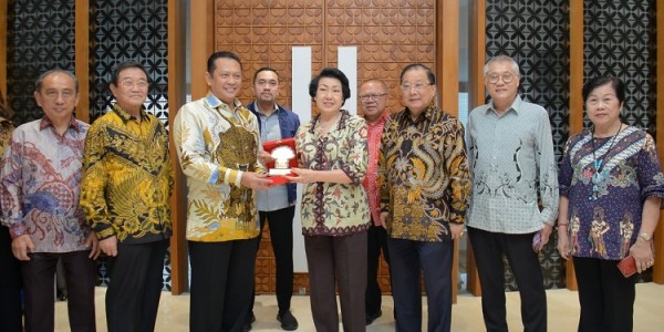 Bamsoet: Penerima Beasiswa di Luar Negeri Jangan Lupa Kembali Membangun Negeri