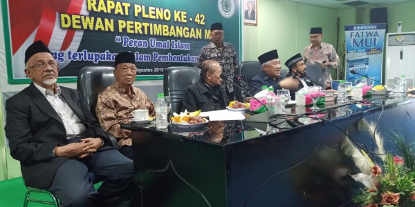 Umat Islam Hendaknya Meluruskan Kiblat Bangsa Sesuai Cita-cita Nasional