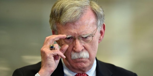 Trump Pecat John Bolton, Korut Senang
