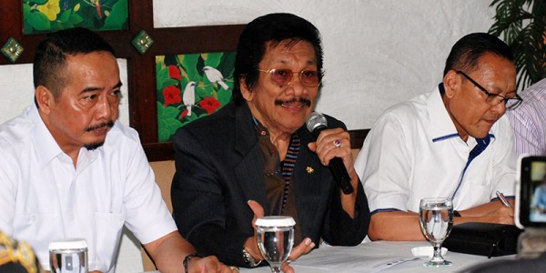 Ekponen Trikarya Golkar Ingin Satukan Partai Golkar