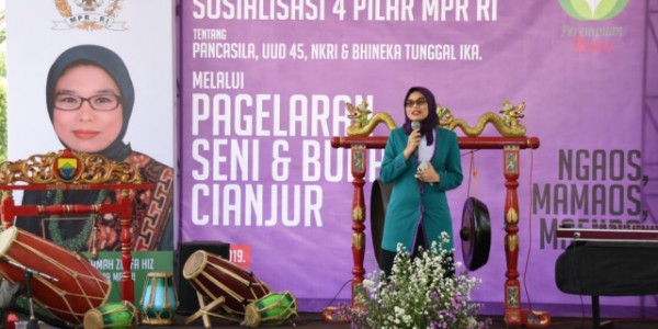 Pagelaran Seni Budaya Empat Pilar MPR Semarak Di Cianjur