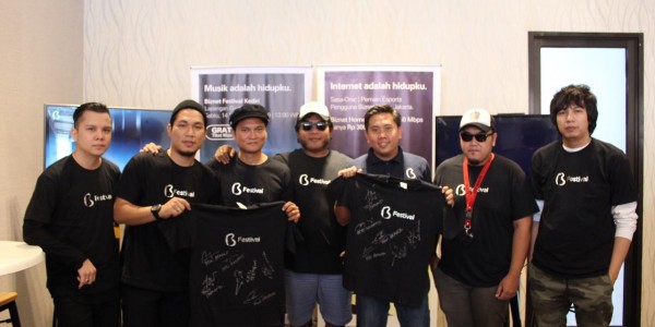 Band Papan Atas Armada dan Endank Soekamti Getarkan Biznet Festival Kediri 2019