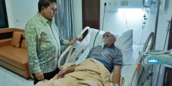 Tengah Dirawat di RS, Fadli Zon Berharap Pengadilan Bebaskan Kivlan Zen