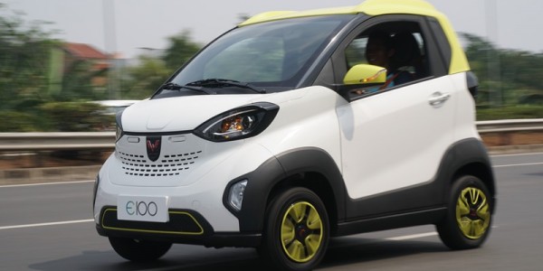 Sore Ini, Ruas Lalin Dari  GBK ke Monas Dialihkan Untuk konvoi Mobil Listrik