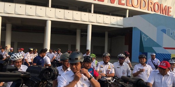 Kayuh Sepeda dari Rawamangun ke Balaikota, Anies : Seru dan Menyenangkan