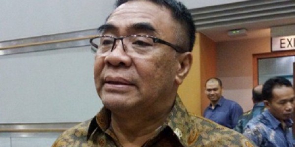 Fraksi Gerindra Walk Out, Kecewa Doa Yang Dibacakan Sarah Dibatalkan